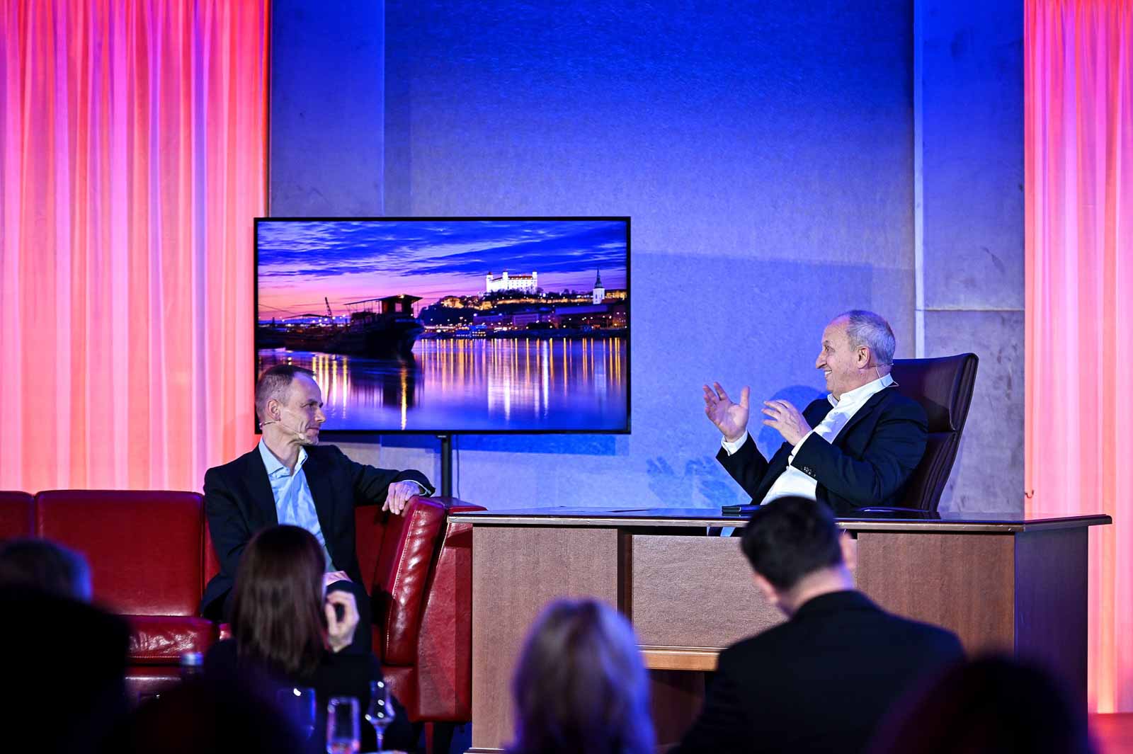 Show Jana Krausa Bratislava event fotograf Lindia.sk Linda Kiskova Bohusova (2)